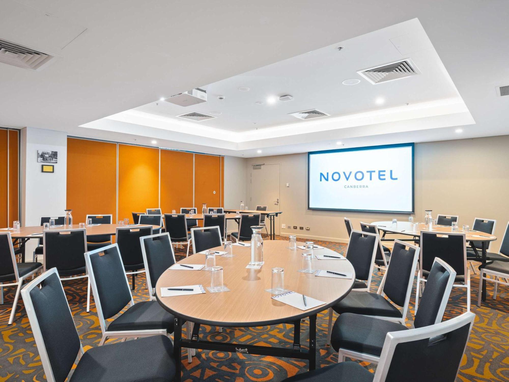 Novotel كنبرا المظهر الخارجي الصورة